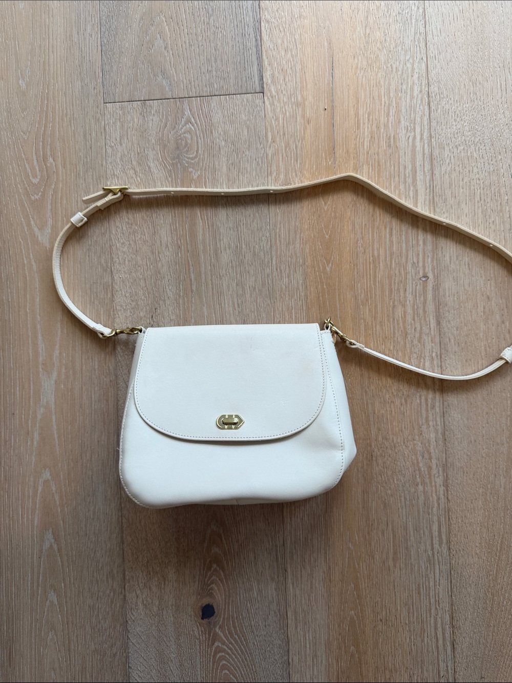 NWOT Clare V. Turnlock Louis Bag Cream